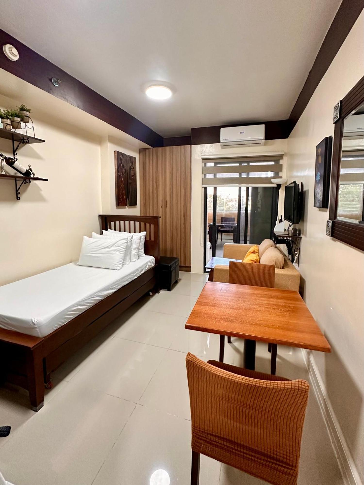 Grazie'S Studio Apartment At Grand Residences Cebu Close To It Park, Sm, Ayala, Hospitals, And Churches Экстерьер фото